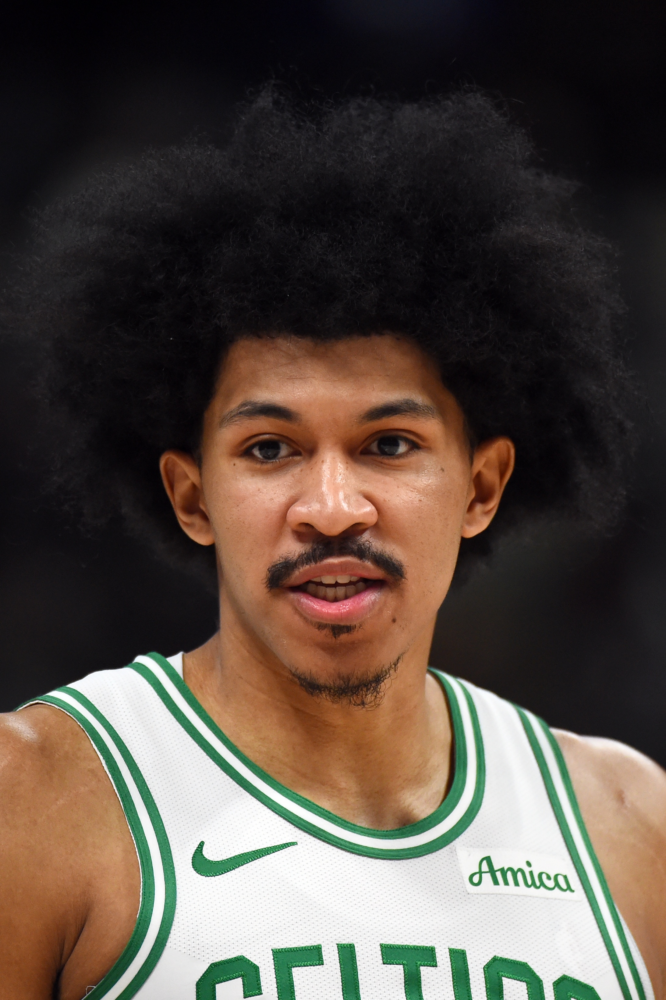 世界杯苹果下载-火力全开!小罗恩·哈珀追身三分命中 27分创个人生涯新高